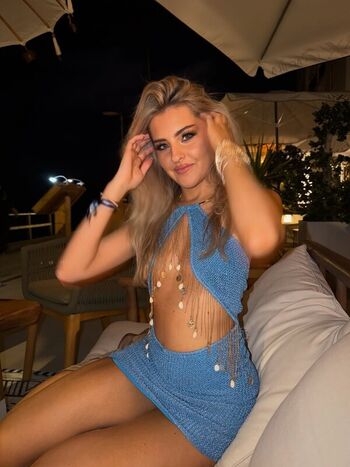 Full leaked Ellie middleton private onlyfans photo
