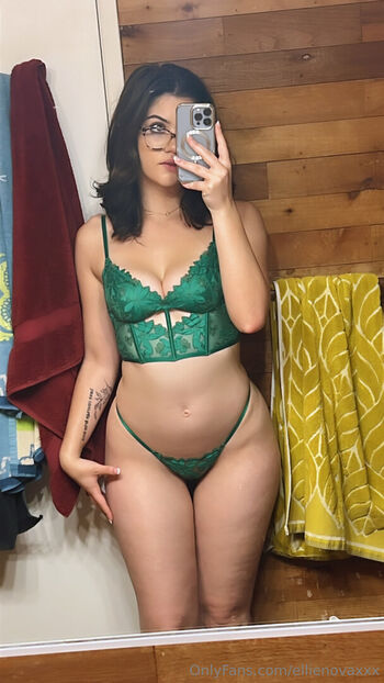 Full leaked Ellie nova page private onlyfans photo
