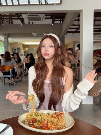 Full leaked Elyn leong page private onlyfans photo