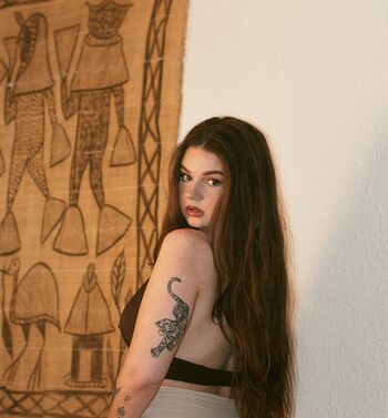 Full leaked Emi rhea private onlyfans photo