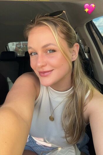 Full leaked Emilly schellmann page private onlyfans photo