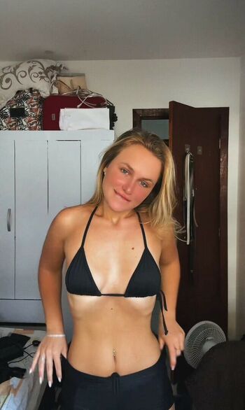 Full leaked Emilly schellmann page private onlyfans photo