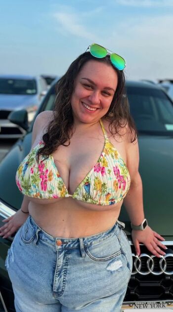 emily_____