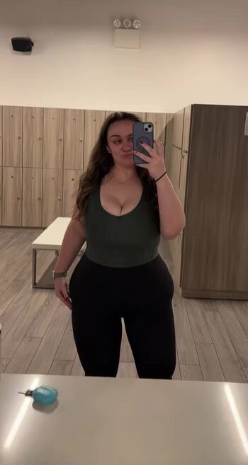 Full leaked Emily page private onlyfans photo