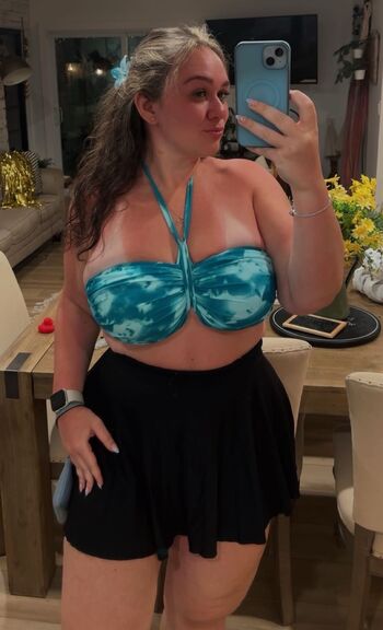 Full leaked Emily page private onlyfans photo