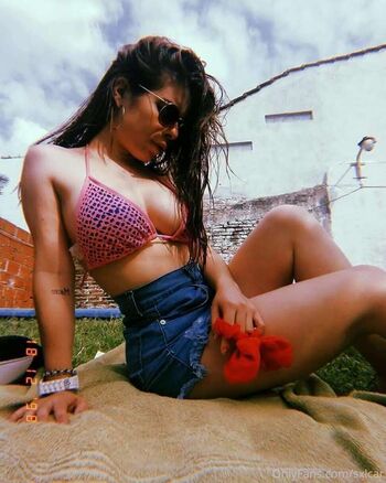 Full leaked Emily private onlyfans photo