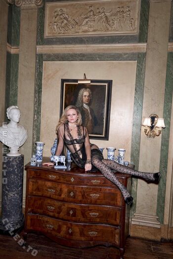 Full leaked Emily atack page private onlyfans photo