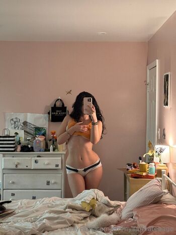 Full leaked Emily cocea private onlyfans photo