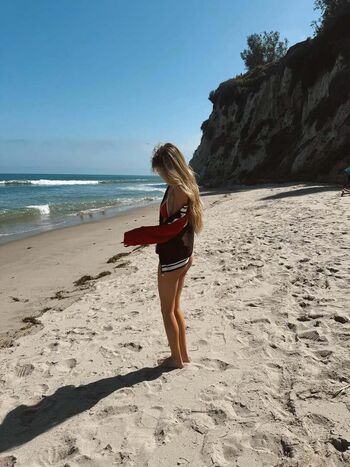 Full leaked Emily dobson private onlyfans photo