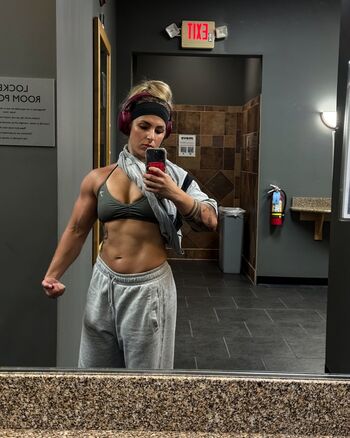 Full leaked Emily joel private onlyfans photo