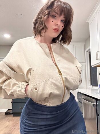 Full leaked Emily lynne page private onlyfans photo