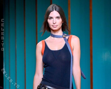 Full leaked Emily ratajkowski page private onlyfans photo