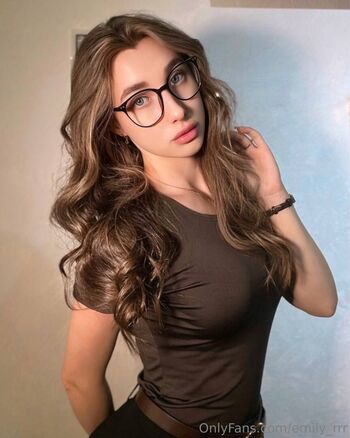 Full leaked Emily rrr private onlyfans photo