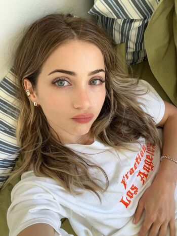 Full leaked Emily rudd private onlyfans photo