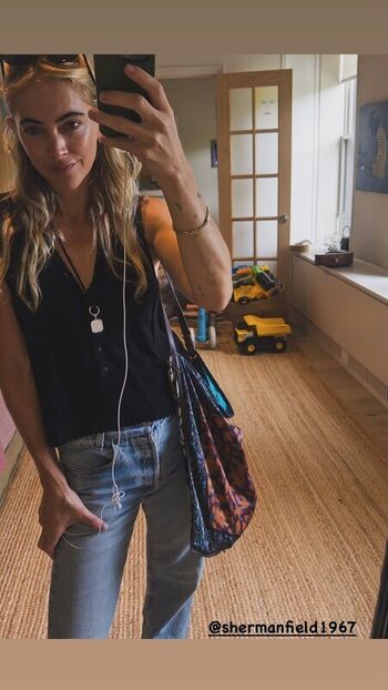 Full leaked Emily wickersham private onlyfans photo