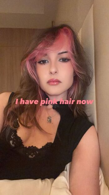 Full leaked Emilydaniellam private onlyfans photo