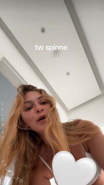 Full leaked Emilylior page private onlyfans photo
