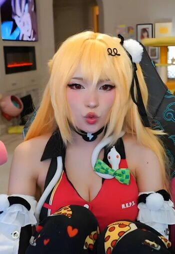 Full leaked Emiru private onlyfans photo
