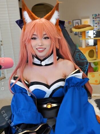 Full leaked Emiru jpg page private onlyfans photo