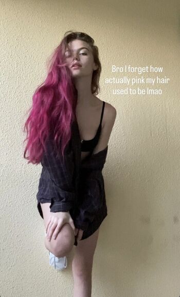 Full leaked Emma beardsley page private onlyfans photo