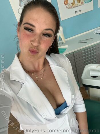 Full leaked Emma bombardo page private onlyfans photo
