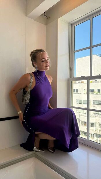 Full leaked Emma brooks page private onlyfans photo