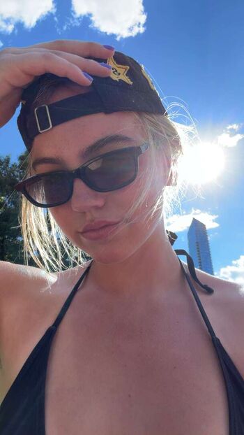 Full leaked Emma brooks page private onlyfans photo
