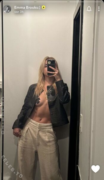 Full leaked Emma brooks page private onlyfans photo