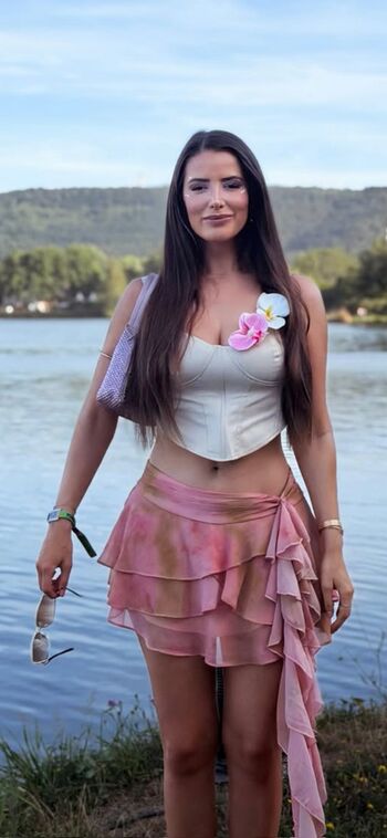 Full leaked Emma cakecup  page private onlyfans photo