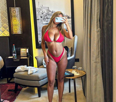 Full leaked Emma cohe private onlyfans photo
