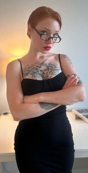 Full leaked Emma fox private onlyfans photo