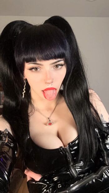 Full leaked Emma langevin page private onlyfans photo