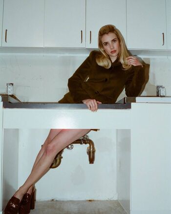Full leaked Emma roberts page private onlyfans photo