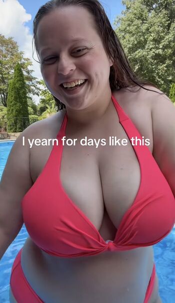 Full leaked Emmybear private onlyfans photo