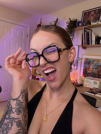 Full leaked Eralia private onlyfans photo