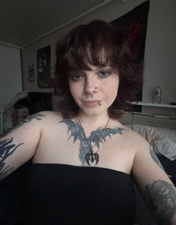 Full leaked Erenxy private onlyfans photo