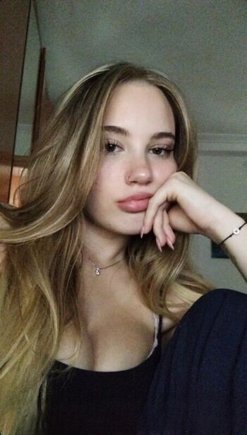 Erika Magallanes