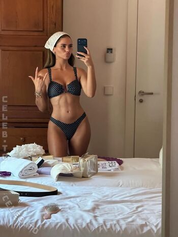 Full leaked Esra algac page private onlyfans photo