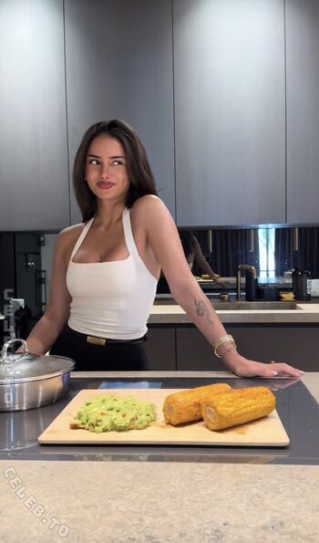 Full leaked Esra algac private onlyfans photo