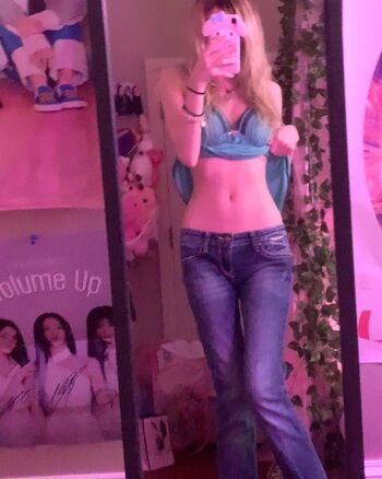 Full leaked Esseoi private onlyfans photo