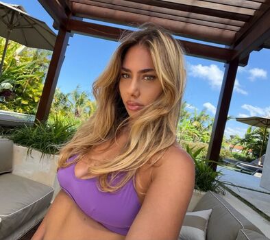 Full leaked Estelllexo private onlyfans photo
