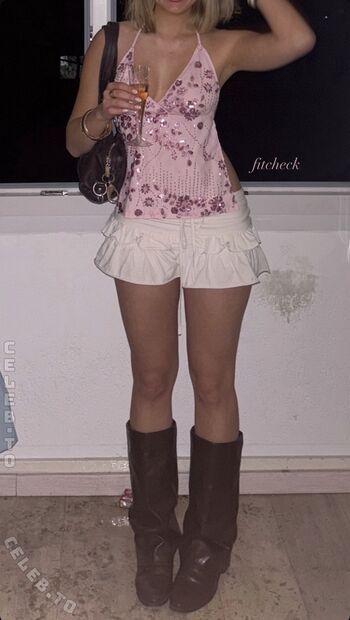 Full leaked Evaaklm private onlyfans photo