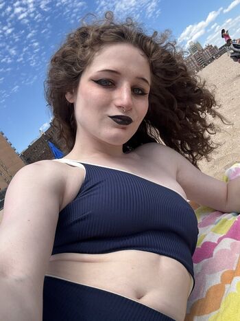 Full leaked Eve devitt private onlyfans photo