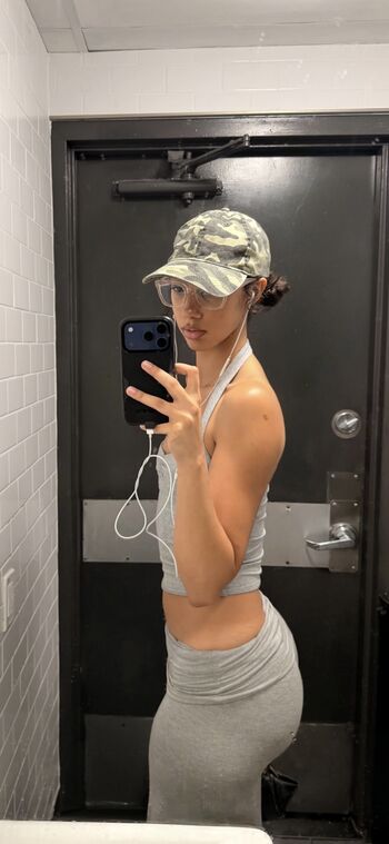 Full leaked Ewmxt page private onlyfans photo