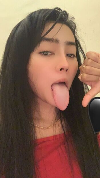 Full leaked Eynymawar private onlyfans photo