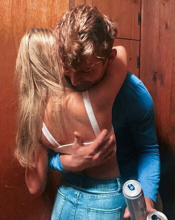 Full leaked Falynreilly page private onlyfans photo
