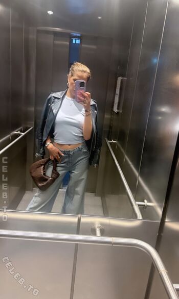 Full leaked Fanny fee werther page private onlyfans photo