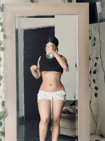 Full leaked Feersshii page private onlyfans photo