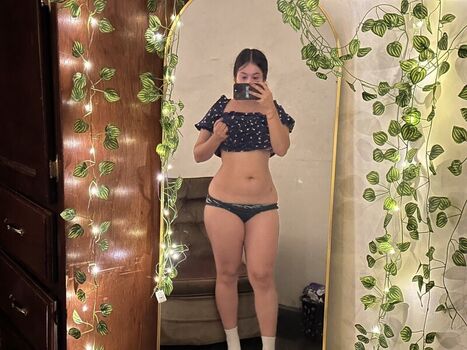 Full leaked Feersshii page private onlyfans photo