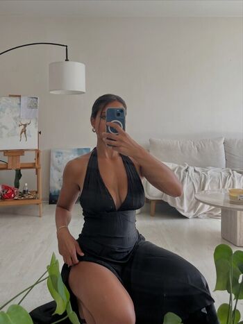 Full leaked Fei le gal page private onlyfans photo